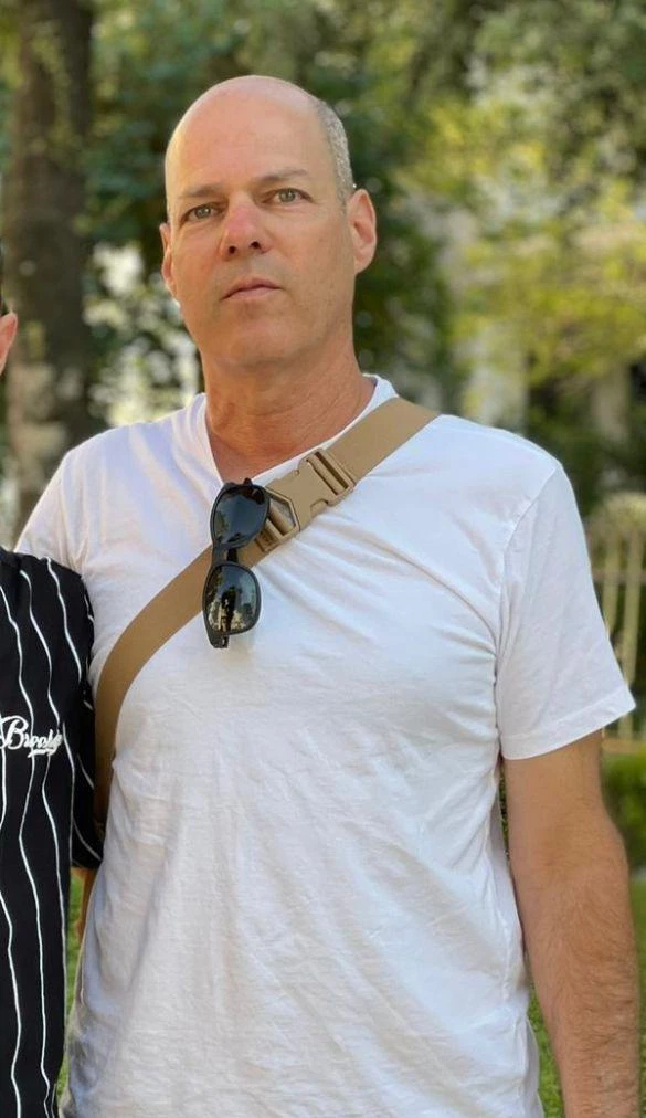 Gil Bowom